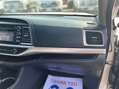 2015 Toyota Highlander LE