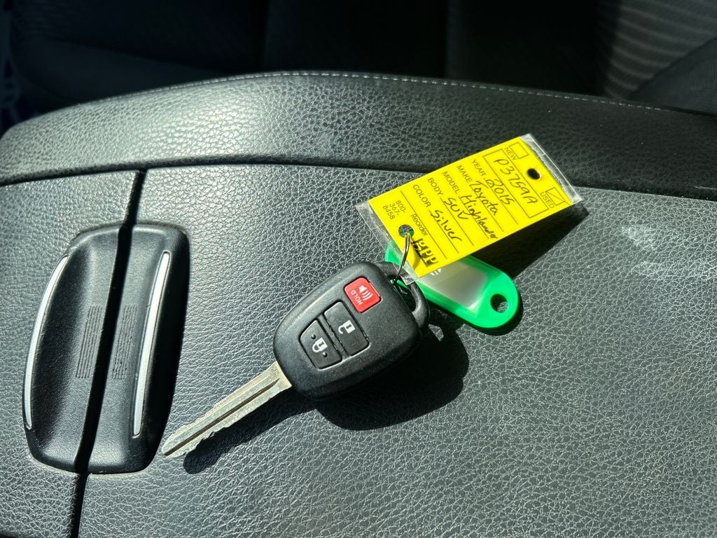 2015 Toyota Highlander LE