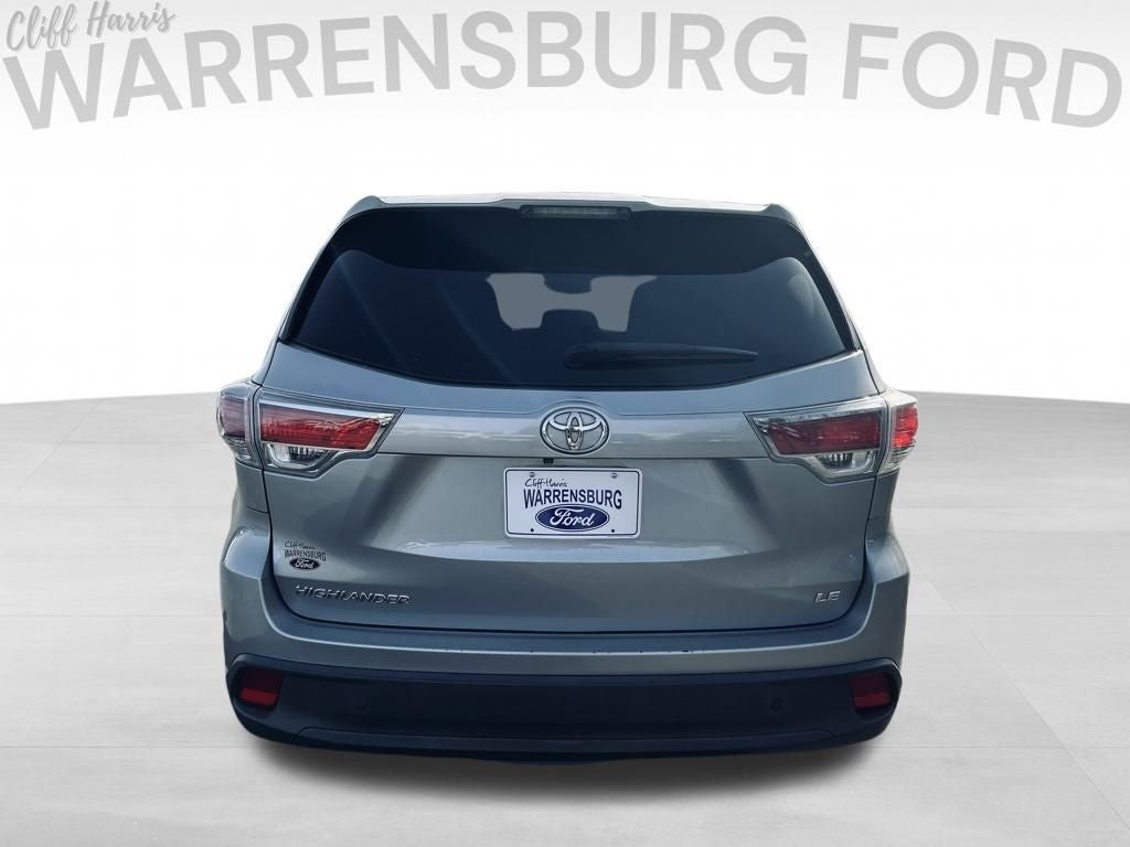 2015 Toyota Highlander LE