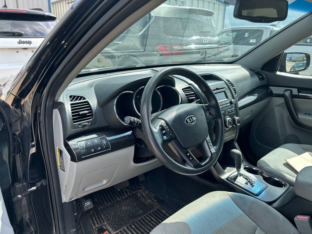 2011 Kia Sorento LX