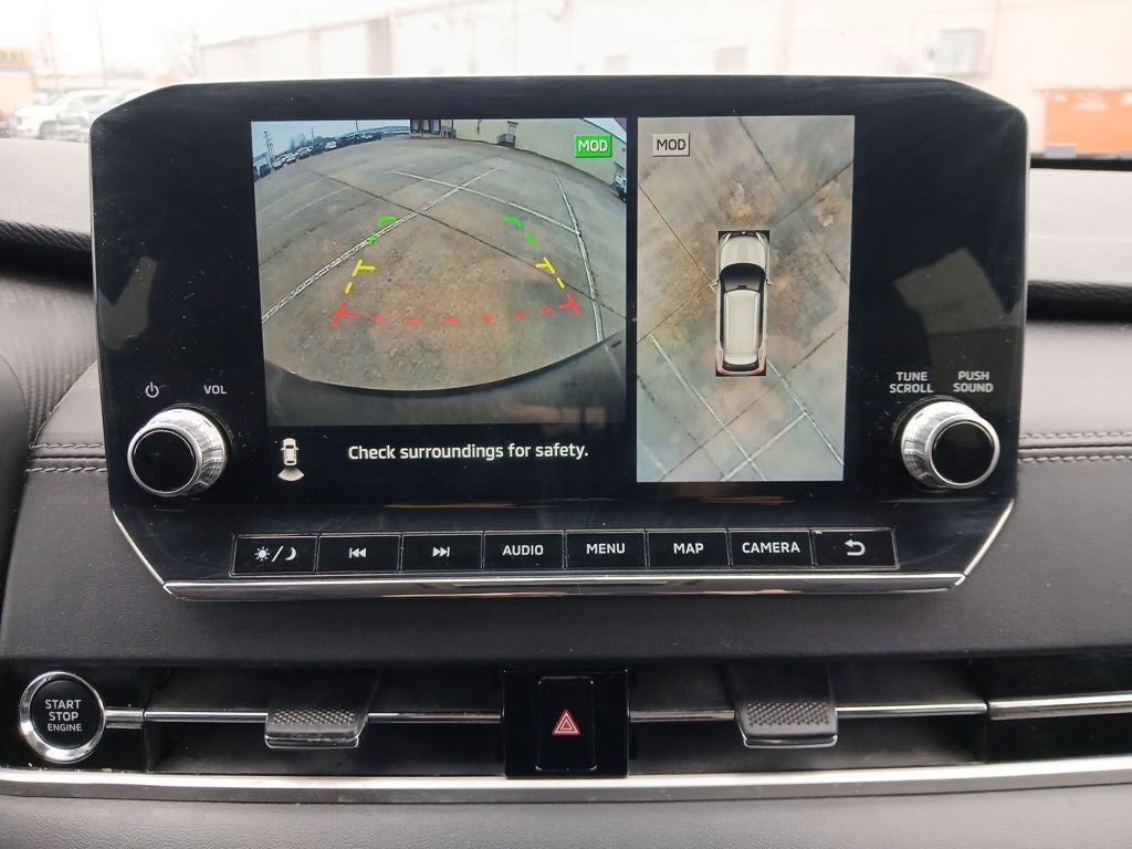 2022 Mitsubishi Outlander Base