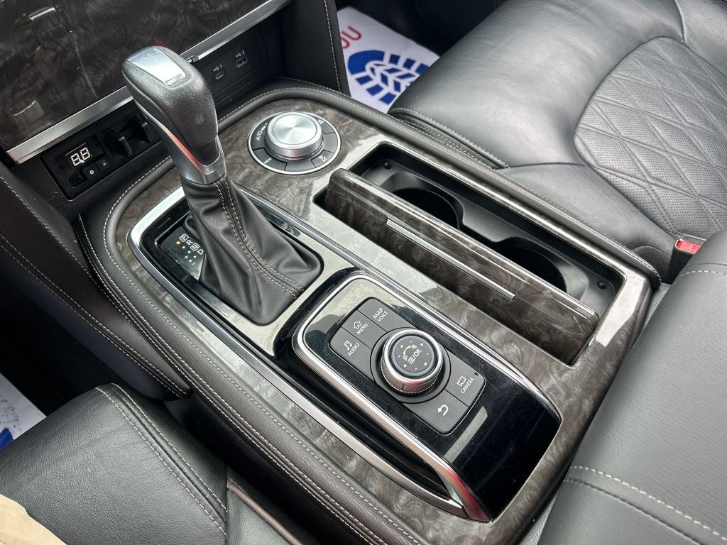 2022 Nissan Armada Platinum