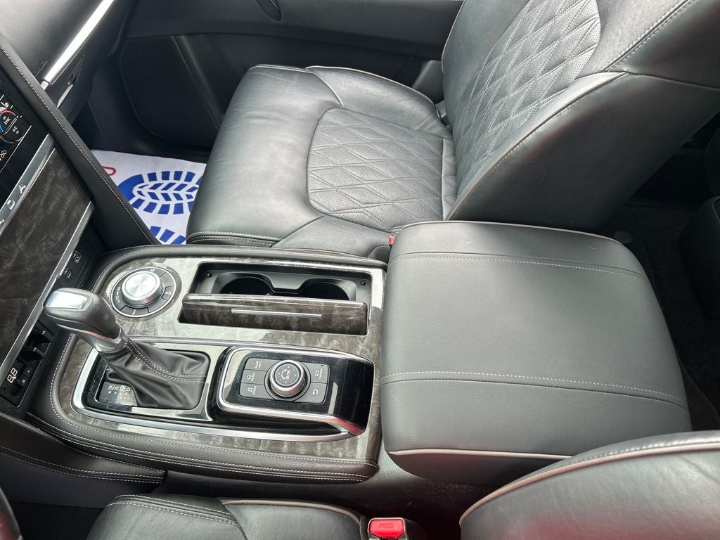 2022 Nissan Armada Platinum