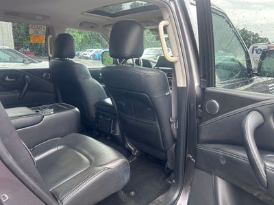 2024 INFINITI QX80 LUXE
