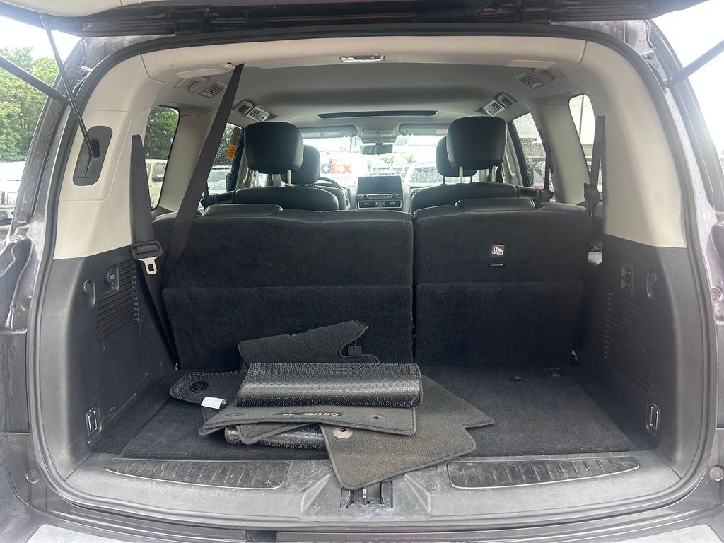2024 INFINITI QX80 LUXE