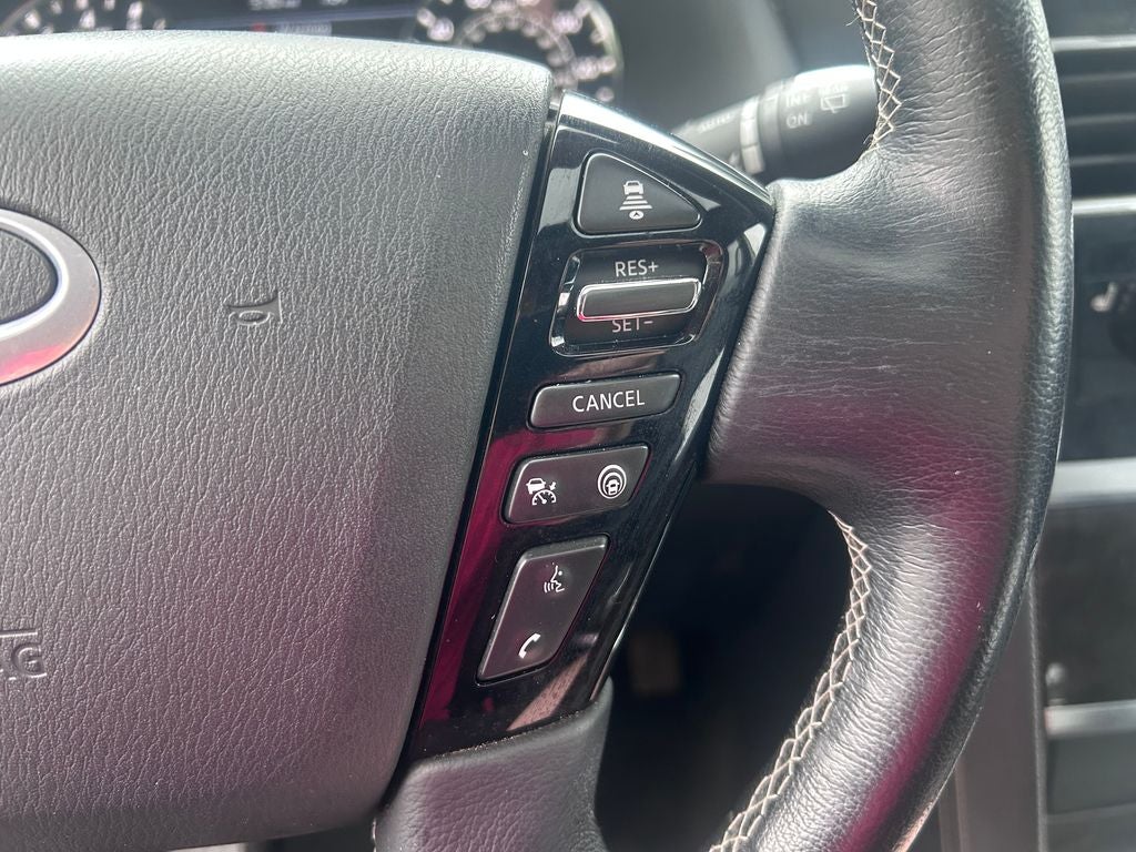 2024 INFINITI QX80 LUXE