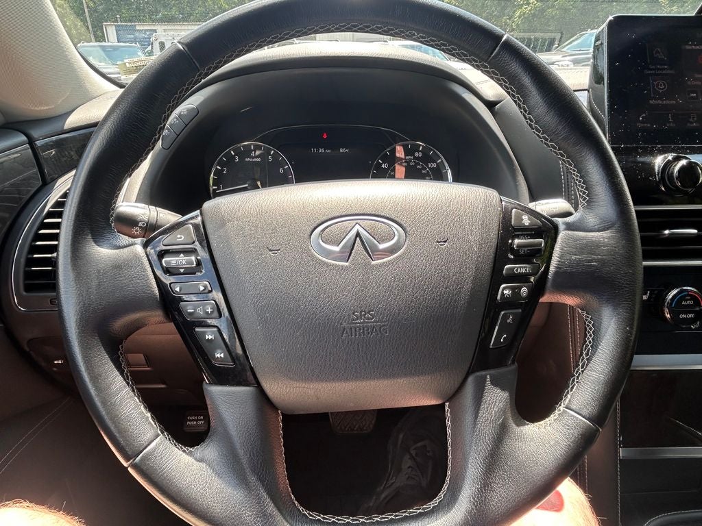 2024 INFINITI QX80 LUXE