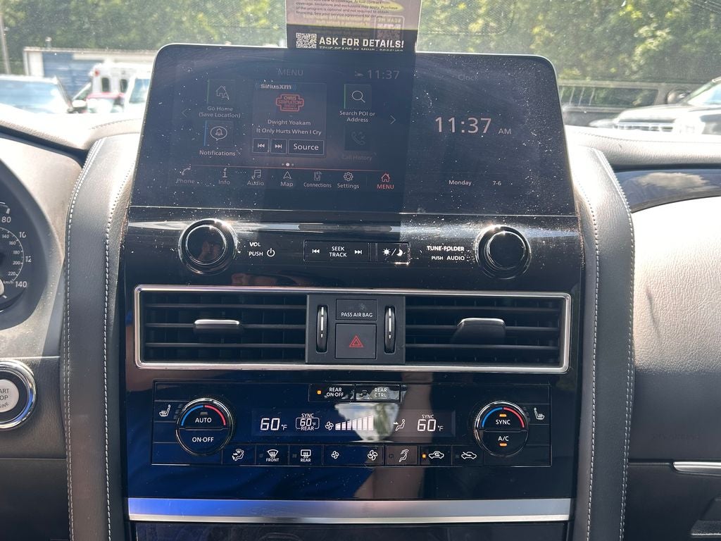 2024 INFINITI QX80 LUXE