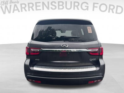 2024 INFINITI QX80 LUXE