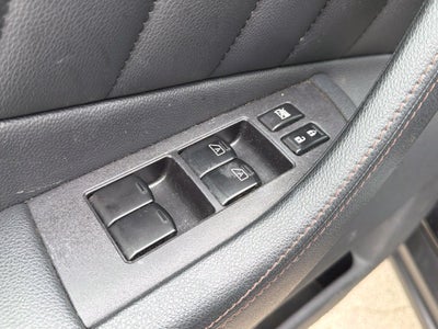 2017 INFINITI QX70 Base