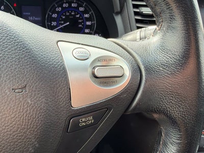 2017 INFINITI QX70 Base