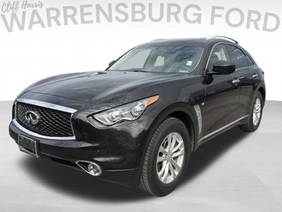 2017 INFINITI QX70 Base