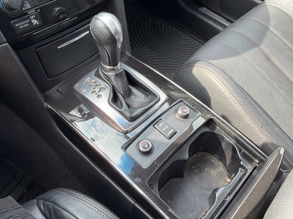 2017 INFINITI QX70 Base