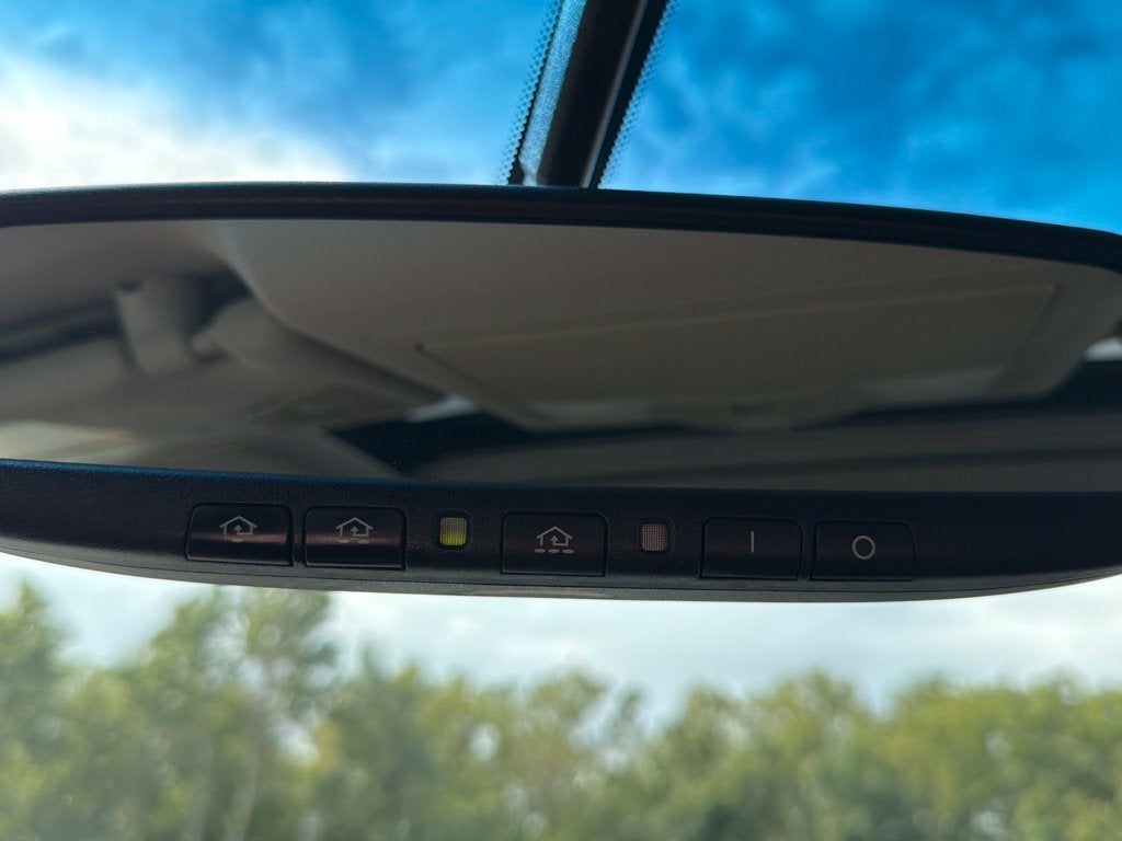 2017 INFINITI QX70 Base
