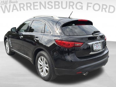 2017 INFINITI QX70 Base