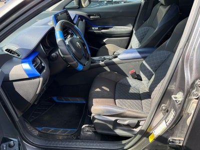 2021 Toyota C-HR XLE