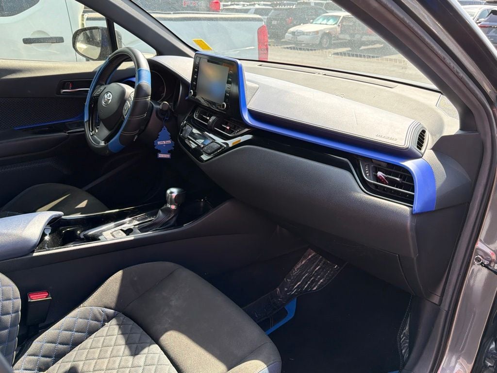 2021 Toyota C-HR XLE