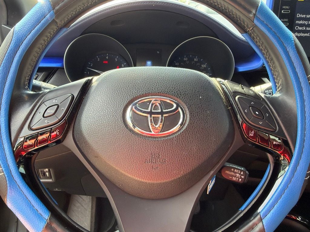 2021 Toyota C-HR XLE