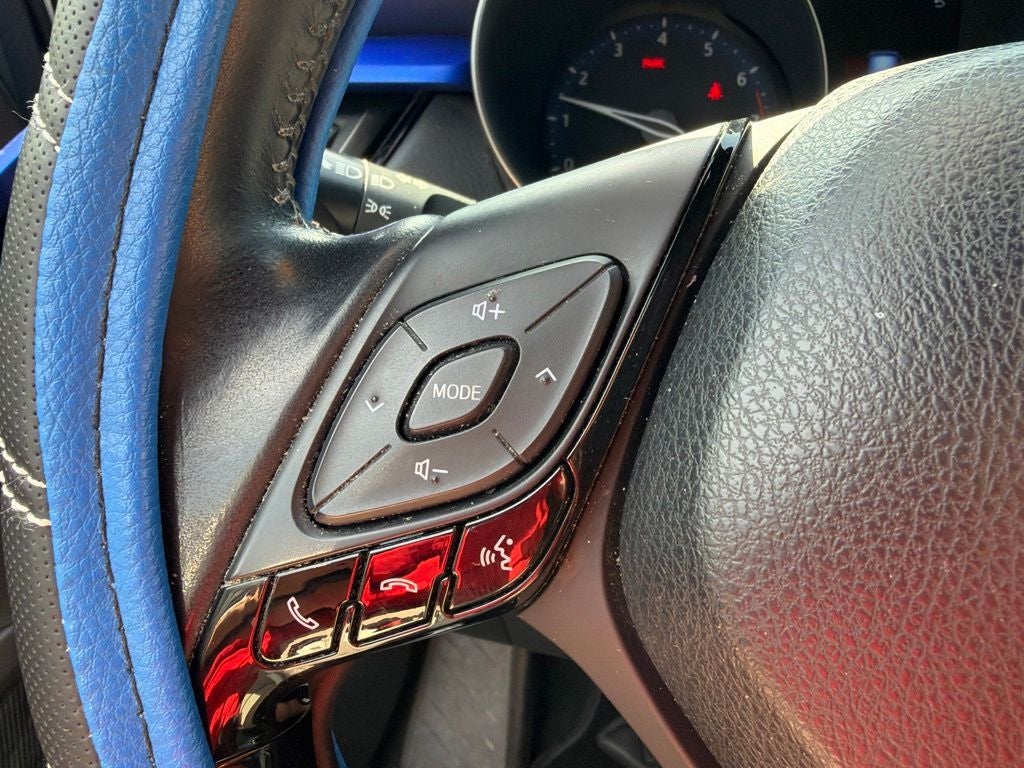 2021 Toyota C-HR XLE