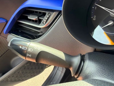 2021 Toyota C-HR XLE