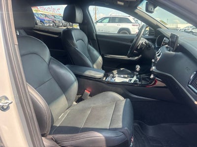 2022 Kia Stinger GT-Line