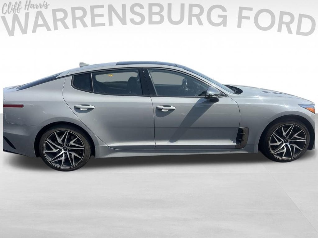 2022 Kia Stinger GT-Line