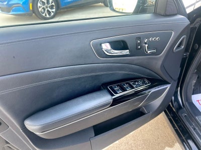 2015 Kia K900 Premium