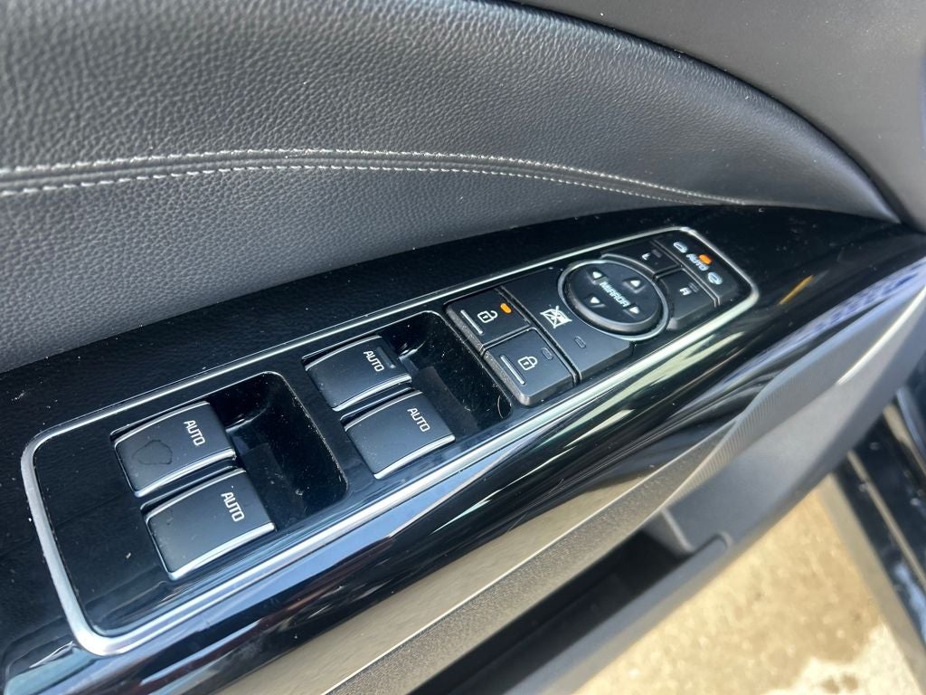 2015 Kia K900 Premium