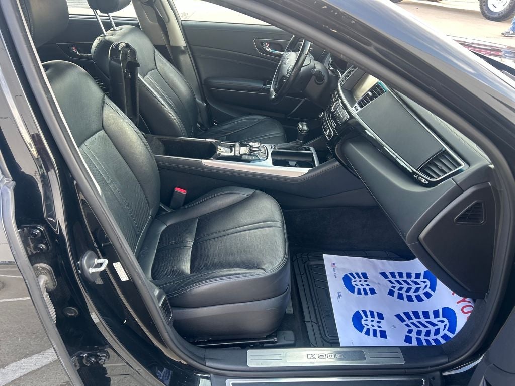 2015 Kia K900 Premium