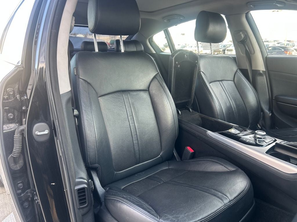 2015 Kia K900 Premium