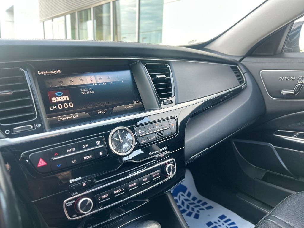 2015 Kia K900 Premium