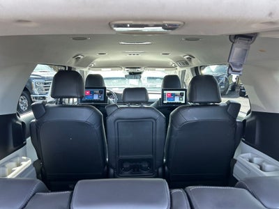 2023 Kia Carnival LX Seat Package