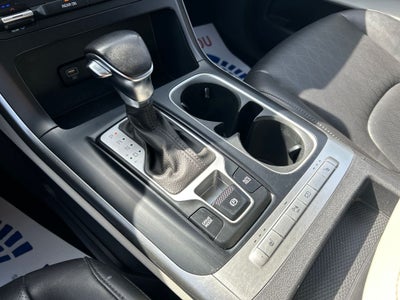 2023 Kia Carnival LX Seat Package