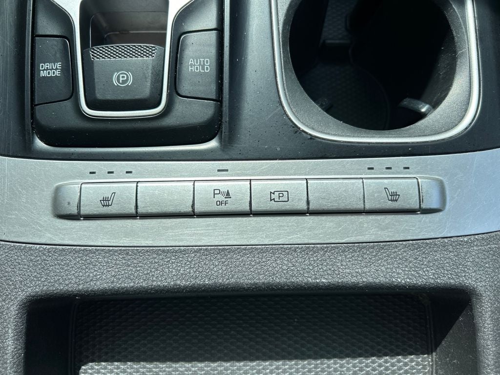 2023 Kia Carnival LX Seat Package