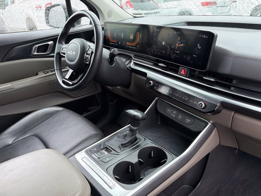 2025 Kia Carnival LXS