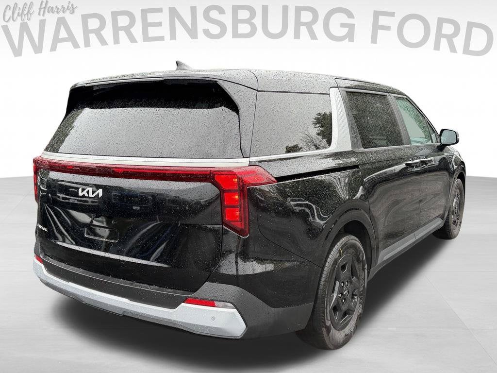 2025 Kia Carnival LXS