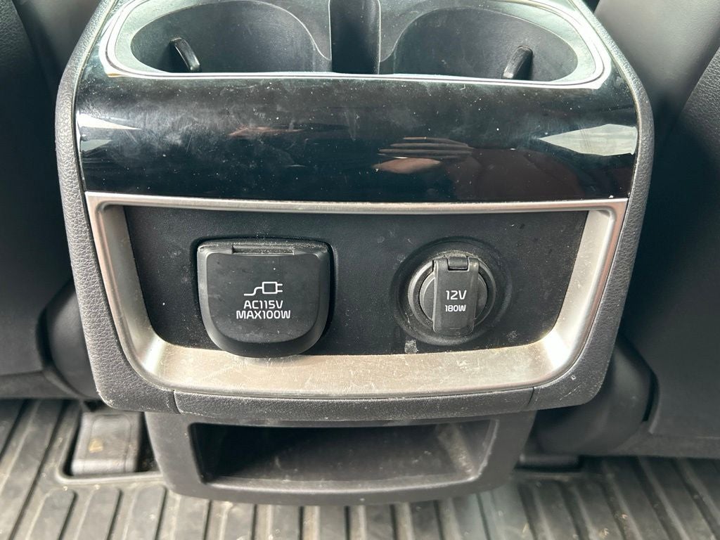 2024 Kia Carnival SX