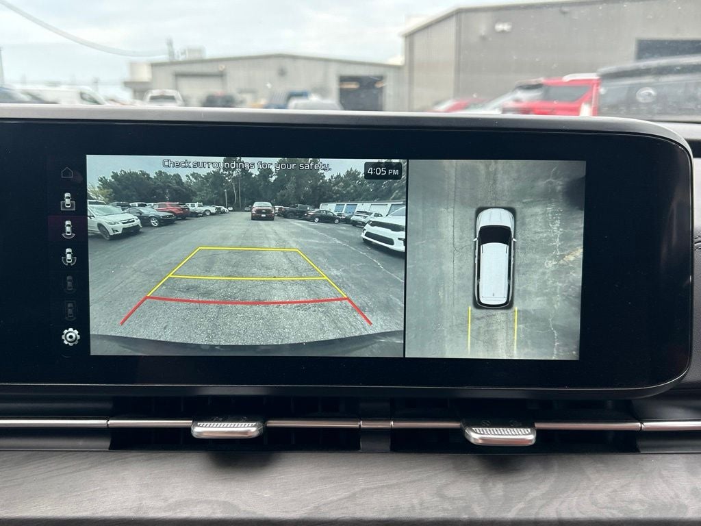 2024 Kia Carnival SX