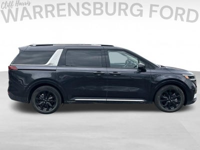 2024 Kia Carnival SX