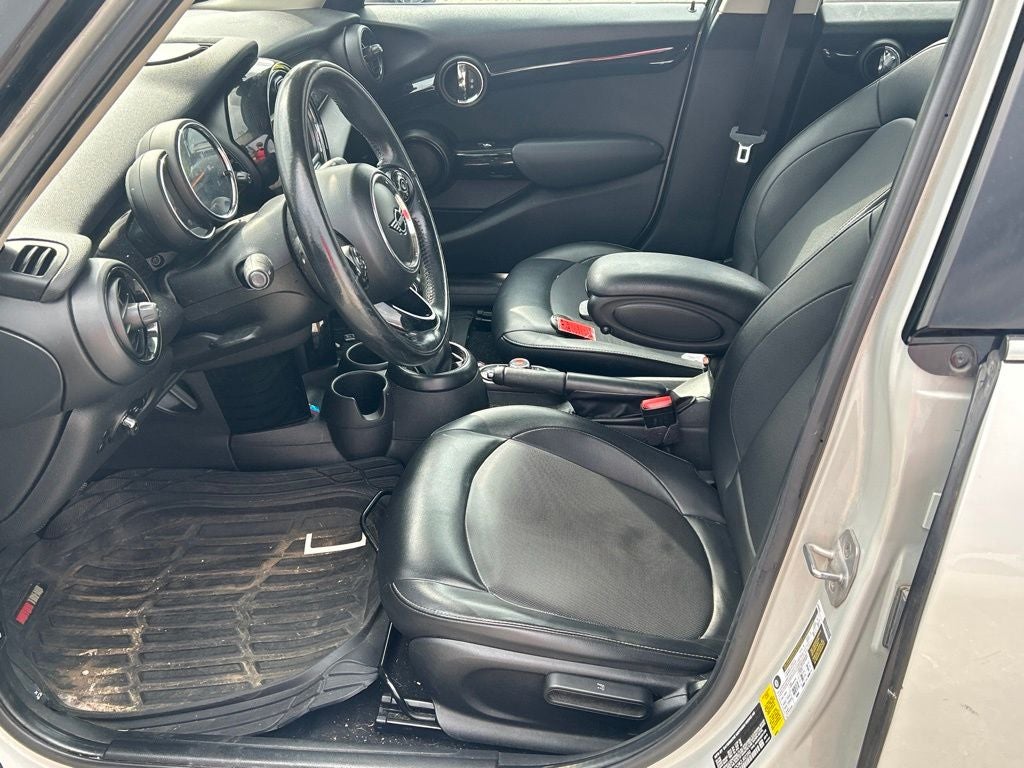 2019 MINI Cooper Cooper