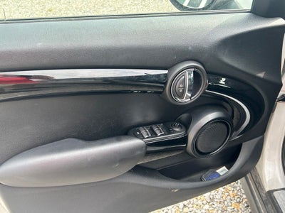 2019 MINI Cooper Cooper