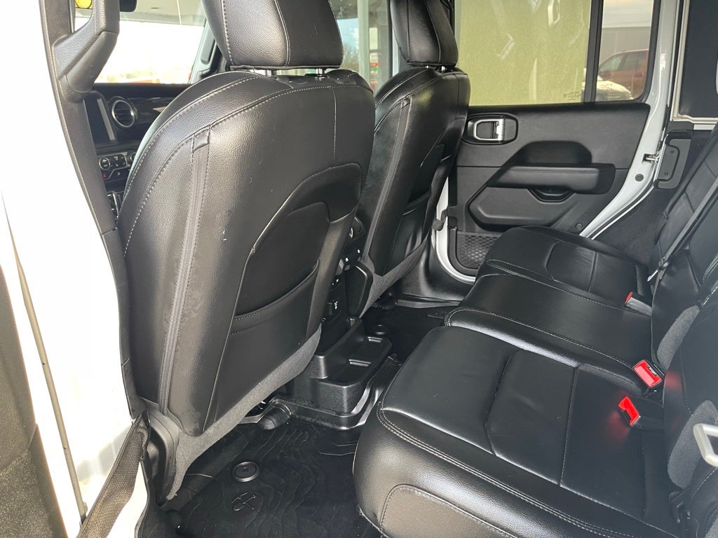 2020 Jeep Wrangler Unlimited Sahara Altitude