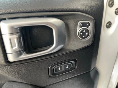 2020 Jeep Wrangler Unlimited Sahara Altitude