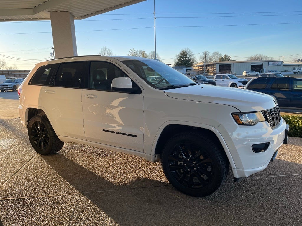 2020 Jeep Grand Cherokee Altitude