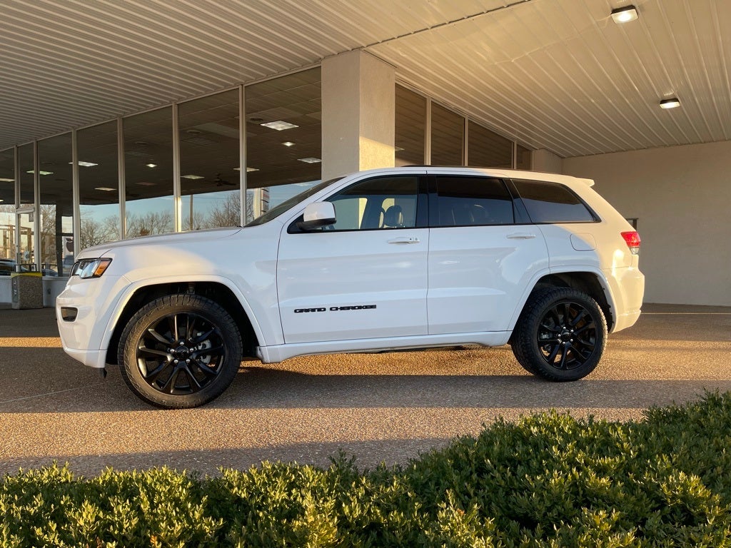 2020 Jeep Grand Cherokee Altitude