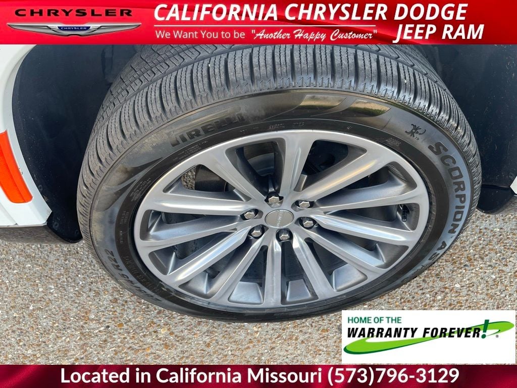 2024 Jeep Grand Wagoneer Base