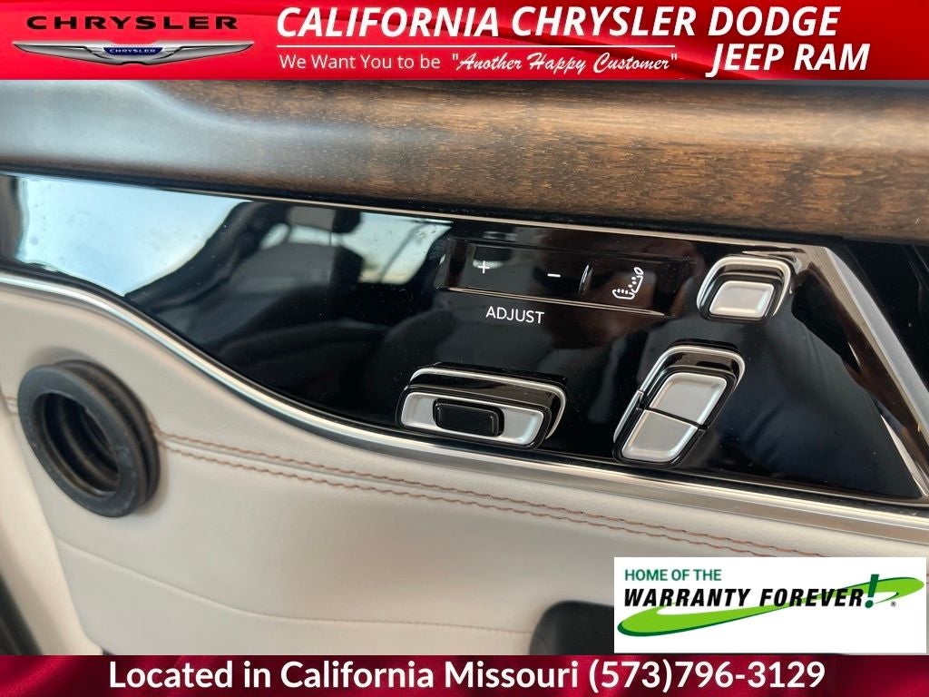2024 Jeep Grand Wagoneer Base