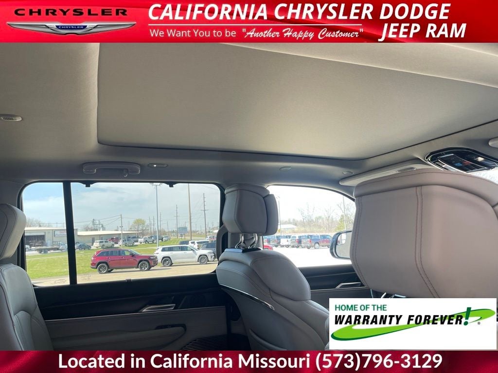 2024 Jeep Grand Wagoneer Base