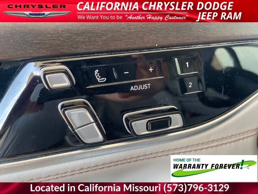 2024 Jeep Grand Wagoneer Base