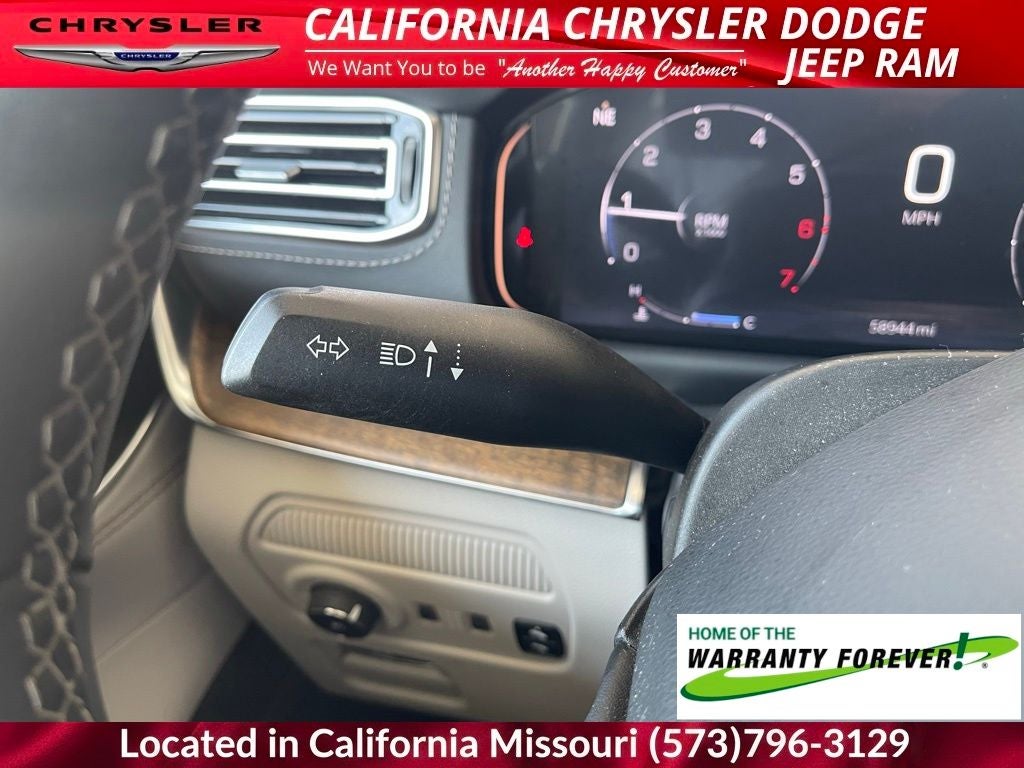 2024 Jeep Grand Wagoneer Base